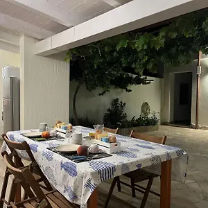  Bed & Breakfast Deidda - Ts Italia
